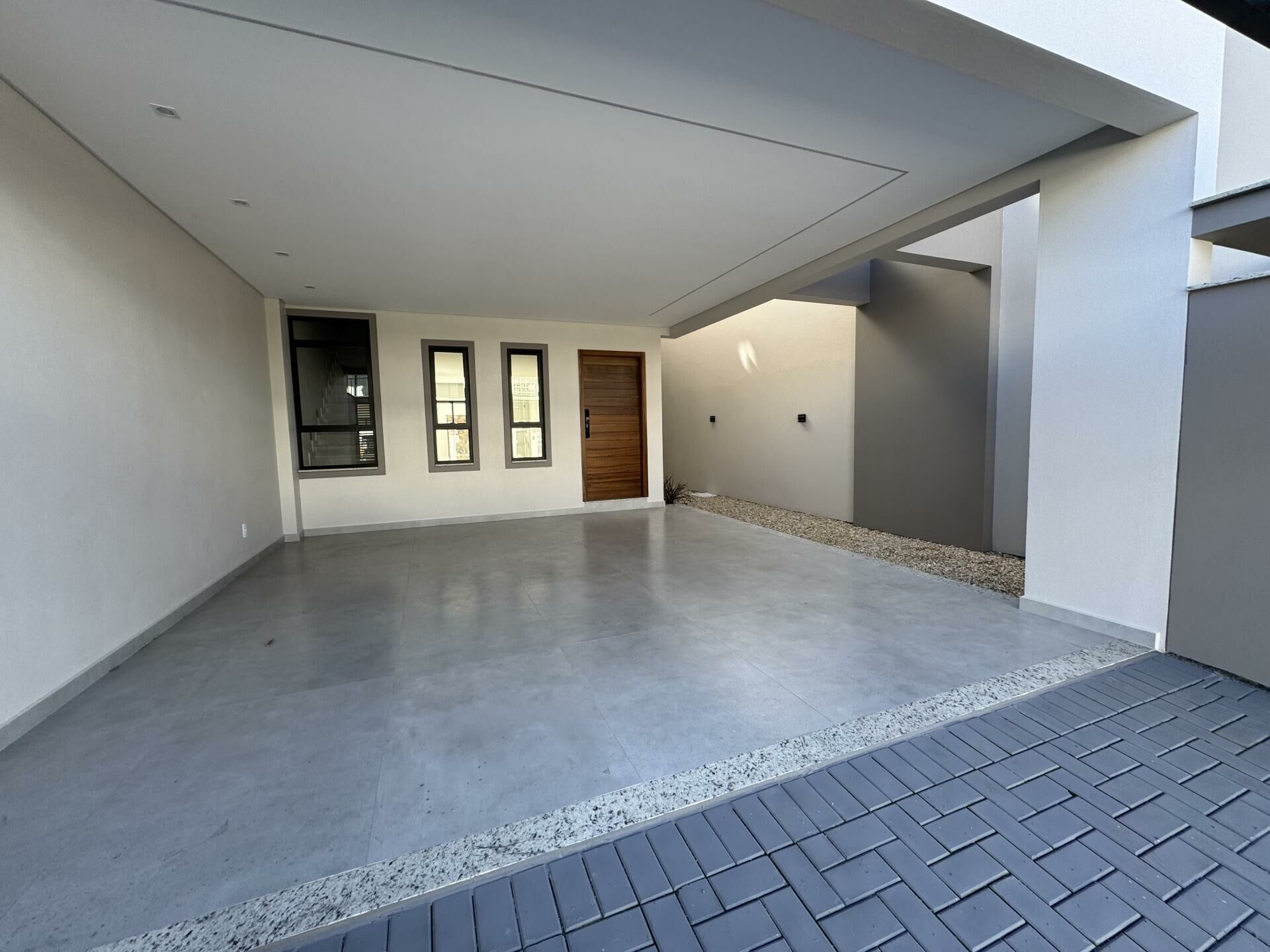 Imagem do Casa geminada alto padrão com piscina e 03 suítes no Bairro Amizade